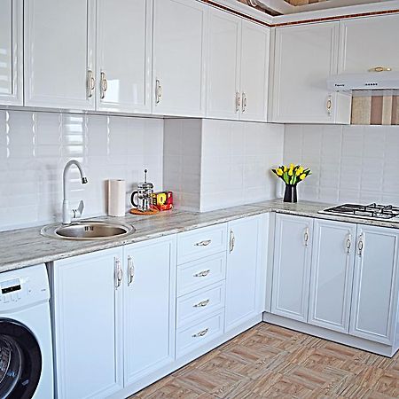 Apartment Kievskaya 114/2 Μπισκέκ Εξωτερικό φωτογραφία